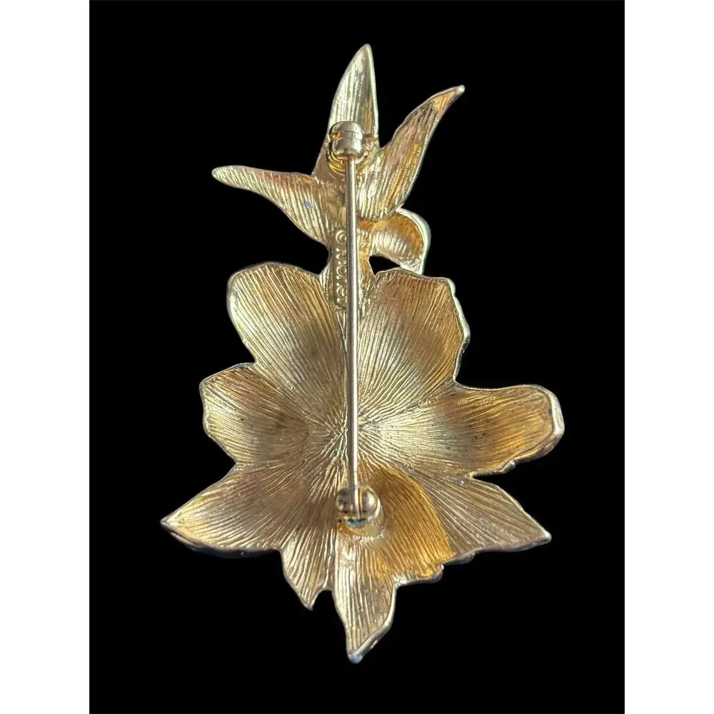 Monet Matte Gold Tone Hummingbird Flower Brooch Rhinestone Vintage Pin Signed